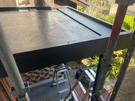 大分市星和台|セキスイハイム住宅の玄関屋根パラペット板金カバー工事完成後